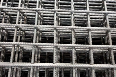 6mm钢筋网片价格与钢筋网片排焊机选购全解析